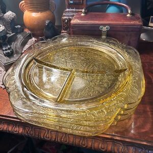 Vintage Federal Glass Magid Pattern Amber Gold  Depression Divided Dinner Plate